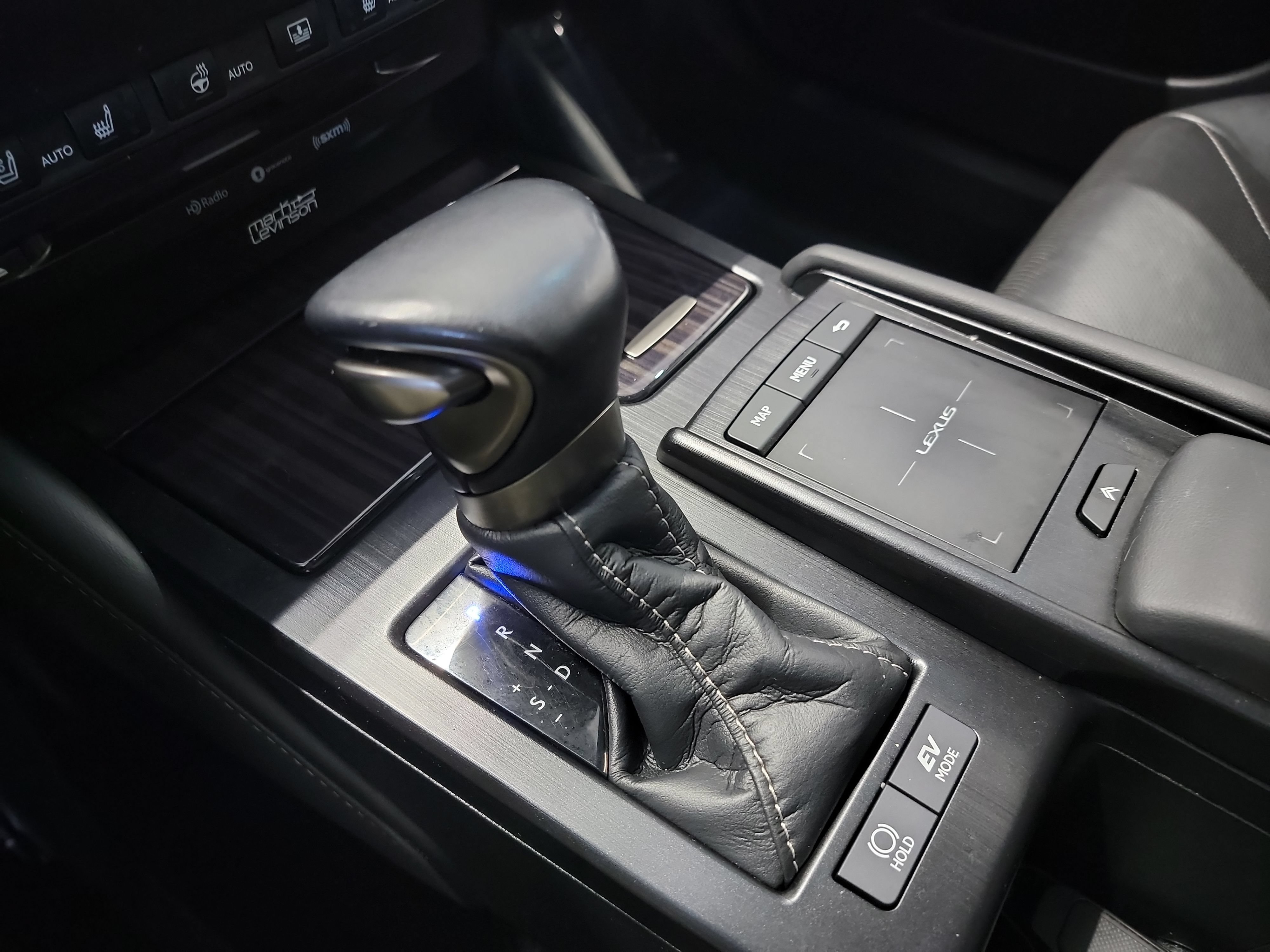 Used 2021 Lexus ES 300h w/ Accessory Package 2 FWD image 27