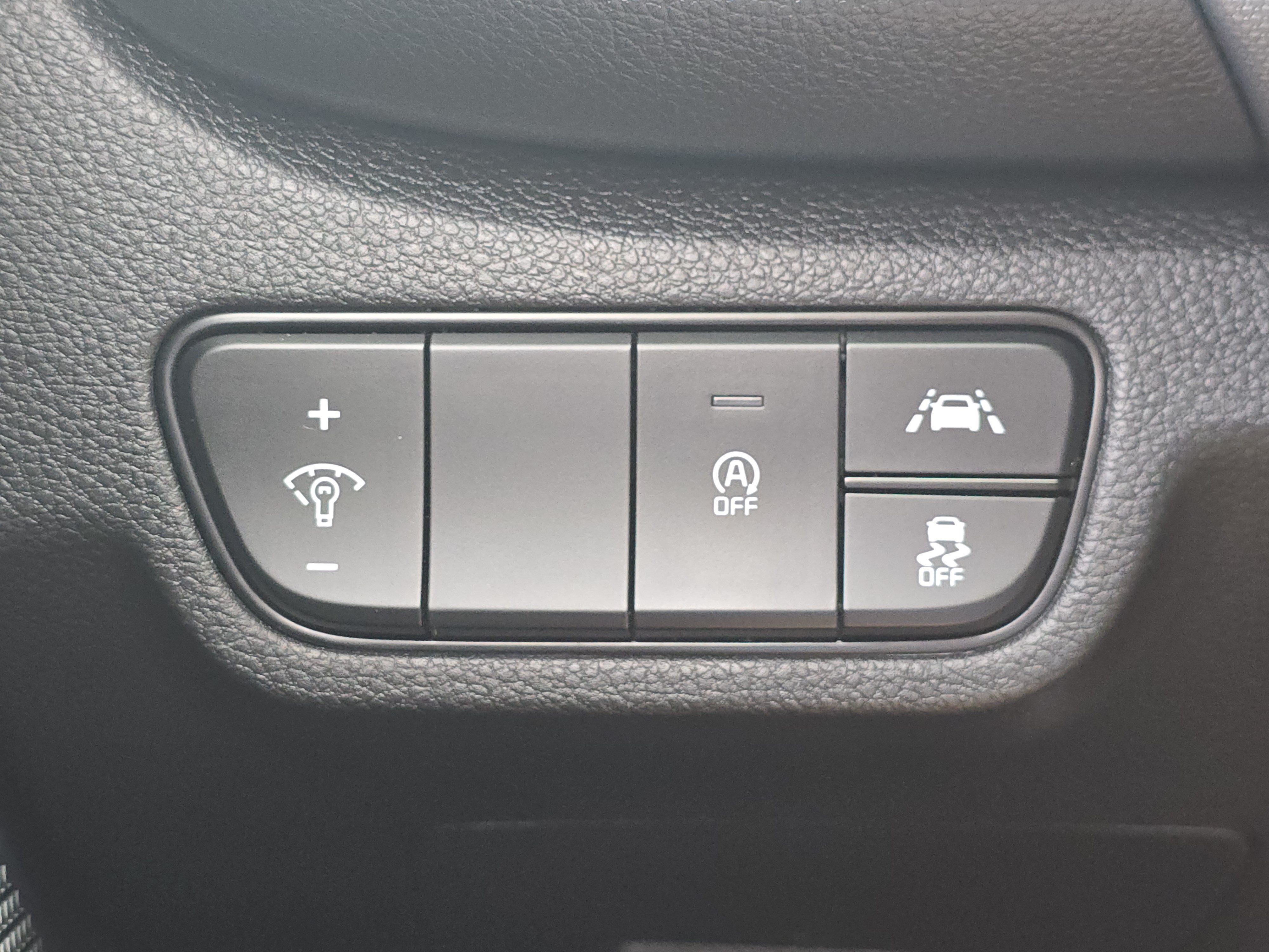Used 2023 Kia Seltos LX AWD/4WD image 12