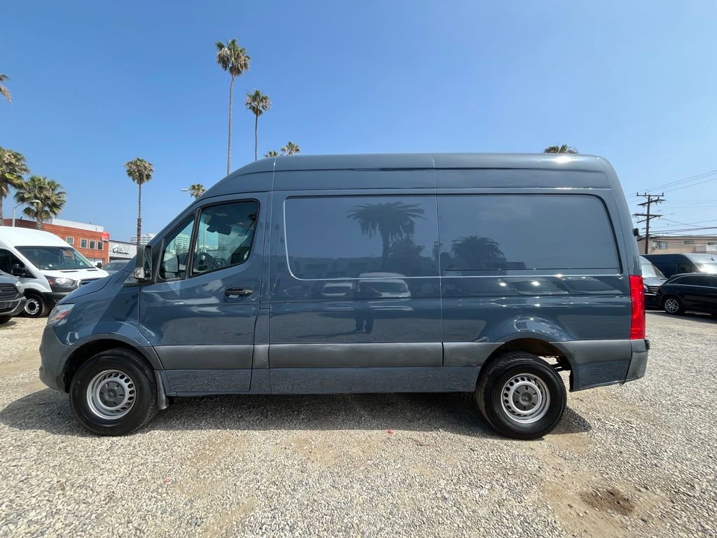 Used 2019 Mercedes-Benz Sprinter 144 image 11
