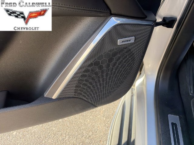 Used 2017 Cadillac Escalade Luxury AWD/4WD image 30