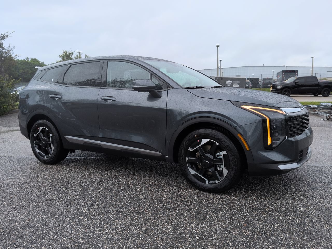 New 2027 Kia Sportage S FWD image 2