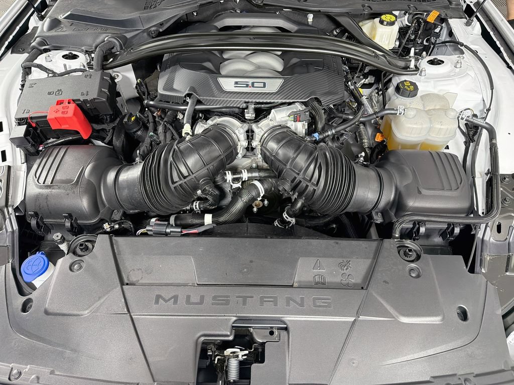 Used 2025 Ford Mustang GT Premium RWD image 29