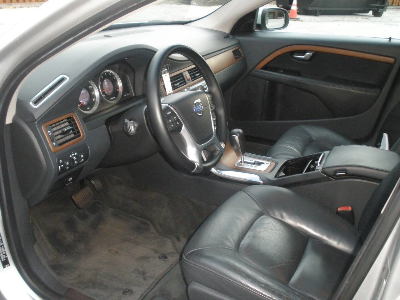 Used 2010 Volvo S80 3.2 image 22