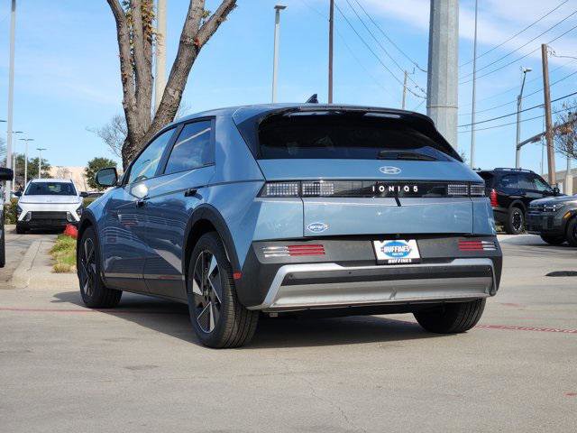 New 2026 Hyundai Ioniq 5 SE image 3