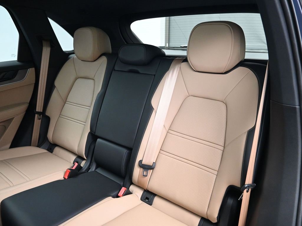 New 2026 Porsche Cayenne E-Hybrid image 6