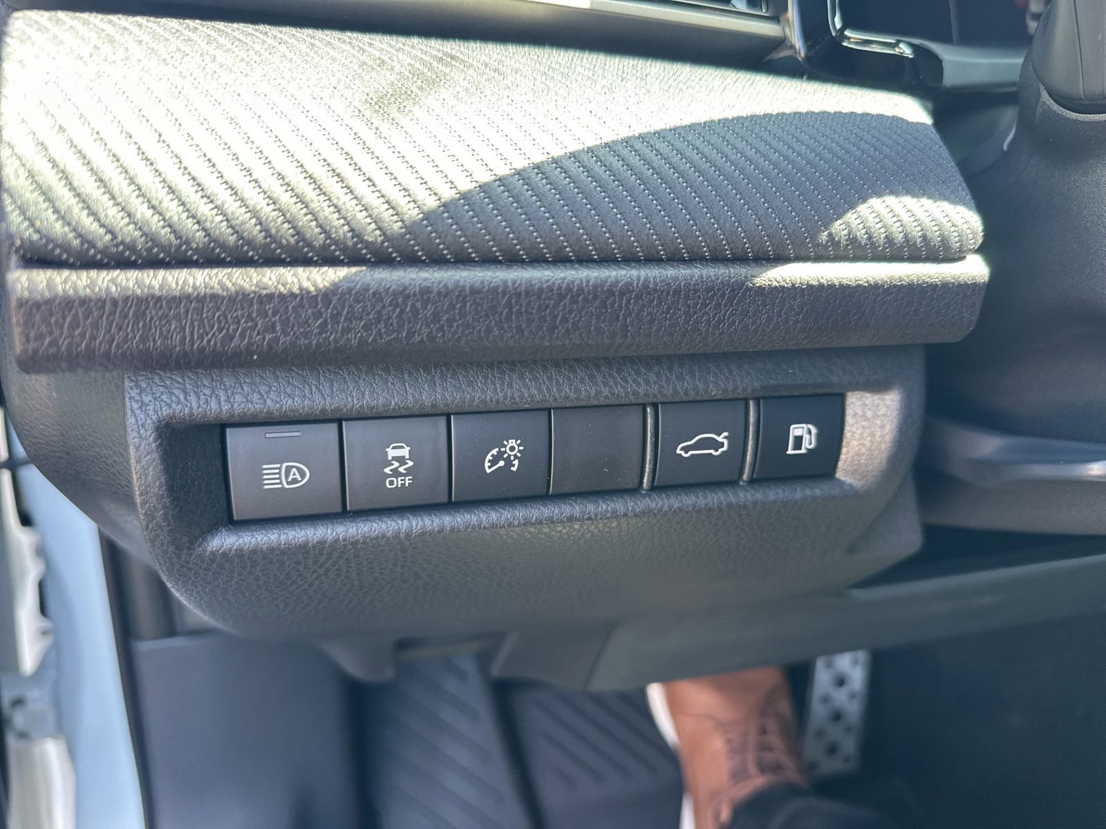 Certified 2026 Toyota Camry SE FWD image 5