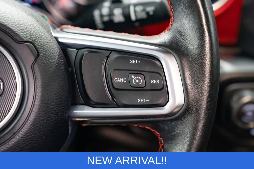 Used 2022 Jeep Wrangler Unlimited Rubicon w/ Steel Bumper Group image 15