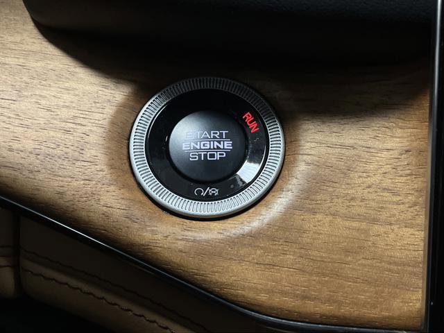 Used 2024 Jeep Grand Cherokee L Summit image 23