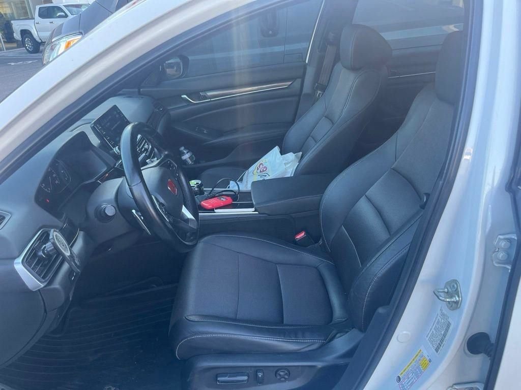 Used 2020 Honda Accord Sport image 4
