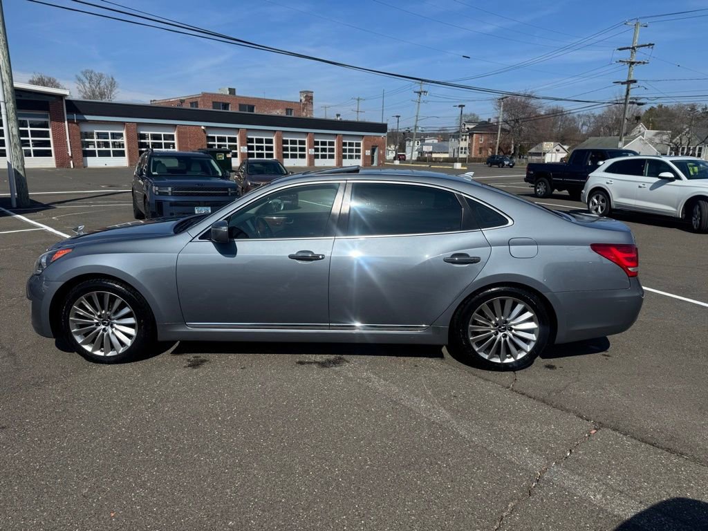 Used 2014 Hyundai Equus Signature RWD image 8