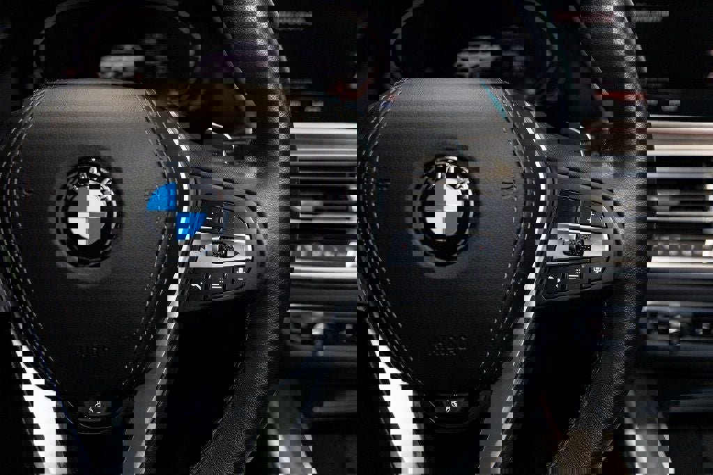 Used 2022 BMW X5 xDrive40i w/ Premium Package image 27