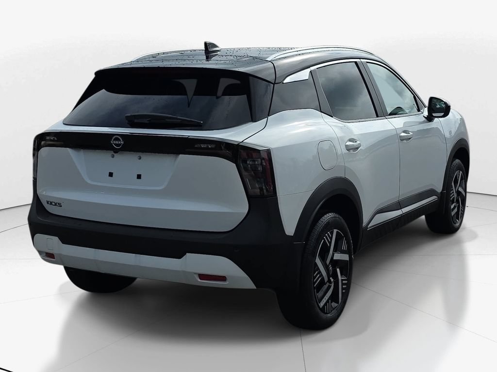 New 2026 Nissan Kicks SV w/ SV Premium Package FWD image 6