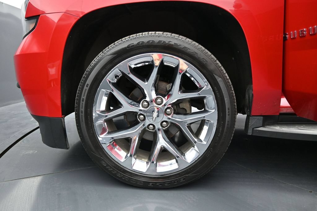 Used 2016 Chevrolet Suburban LT AWD/4WD image 35