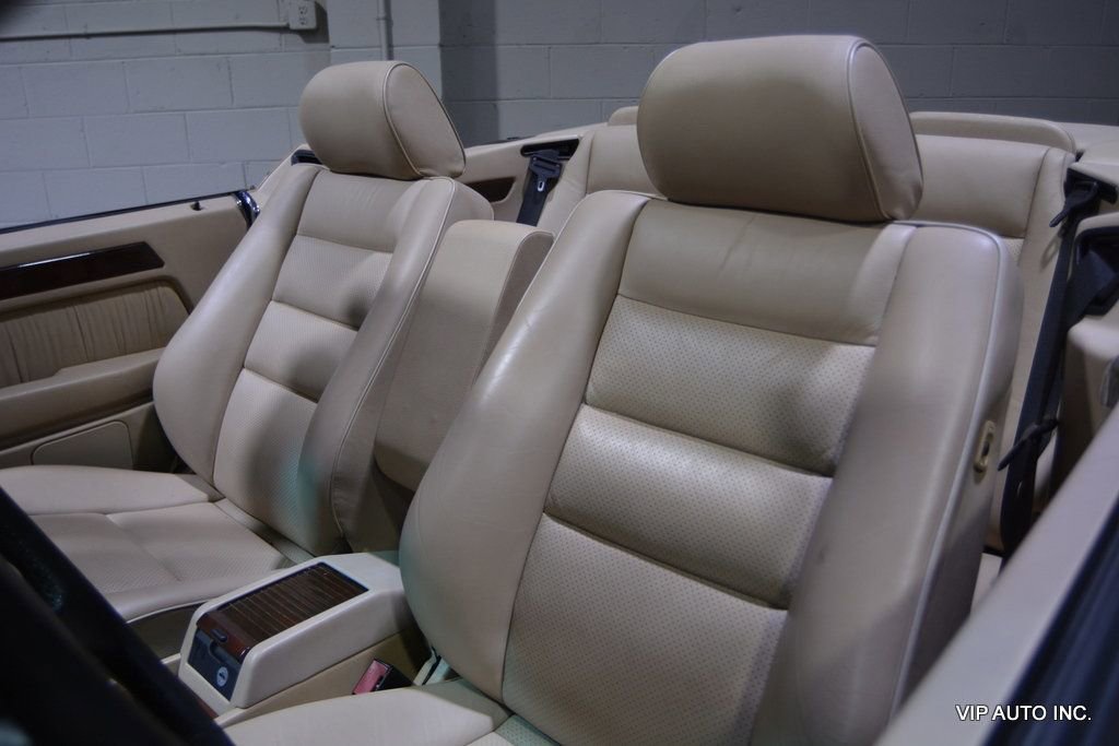 Used 1995 Mercedes-Benz E 320 Convertible image 23