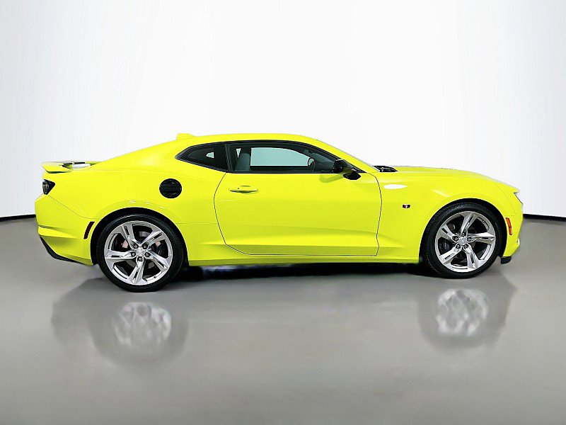 Used 2021 Chevrolet Camaro SS image 8