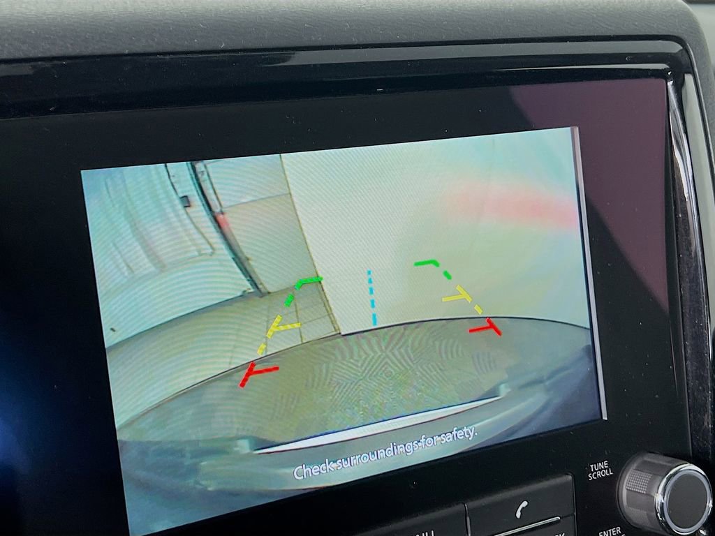 Used 2022 Nissan Frontier SV image 15