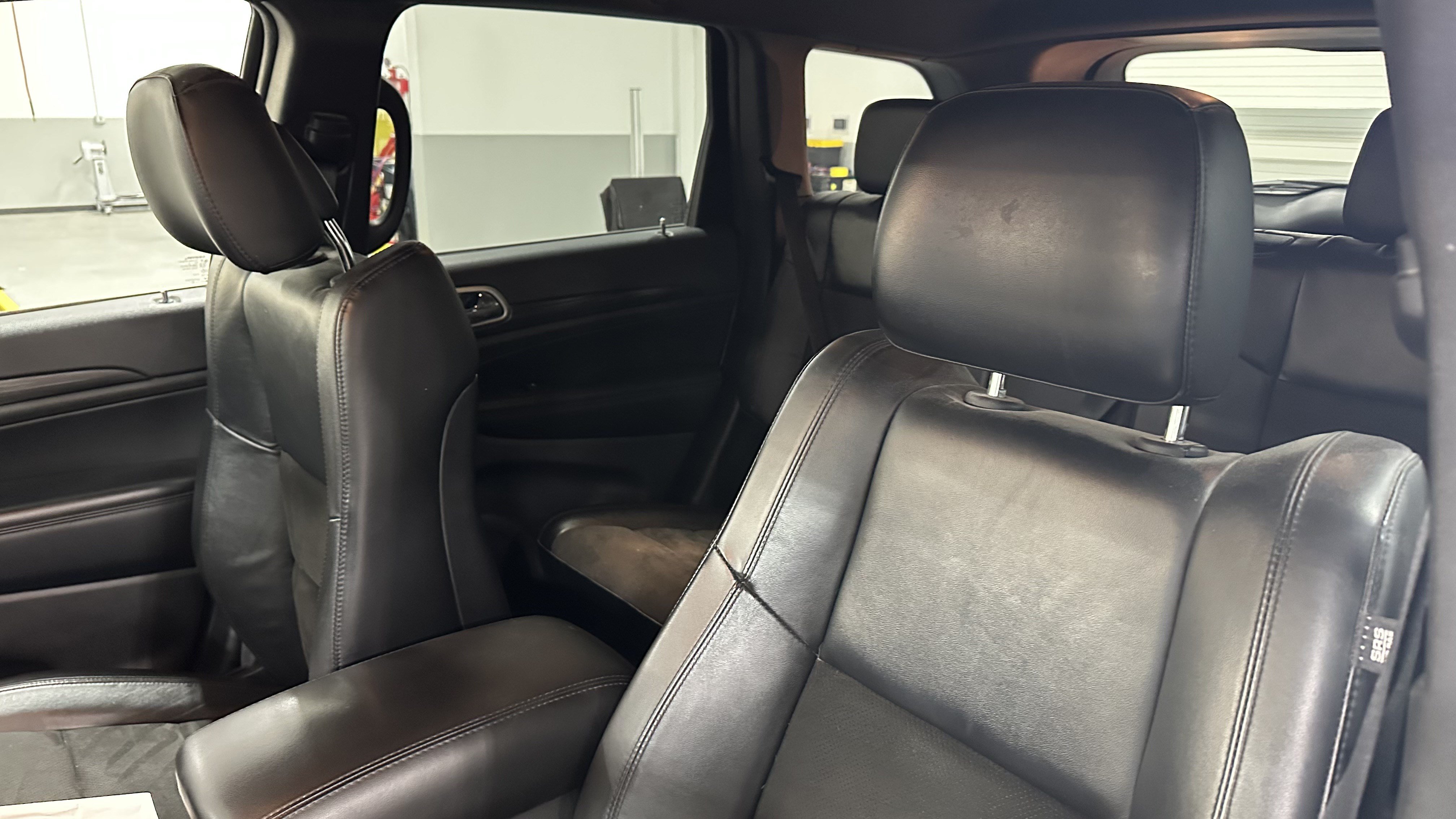 Used 2021 Jeep Grand Cherokee Laredo X AWD/4WD image 18