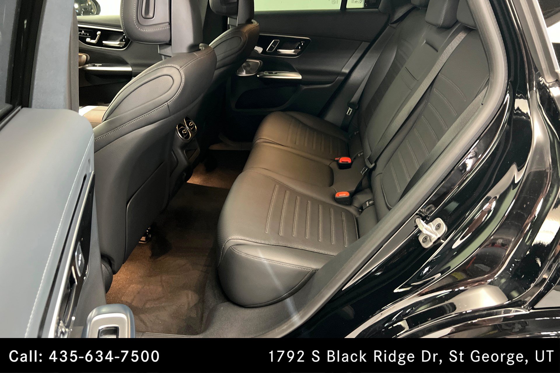 Certified 2026 Mercedes-Benz GLC 300 4MATIC image 21
