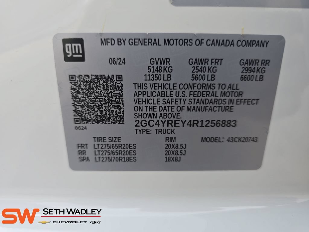 Used 2024 Chevrolet Silverado 2500 High Country w/ High Country Premium Package AWD/4WD image 35