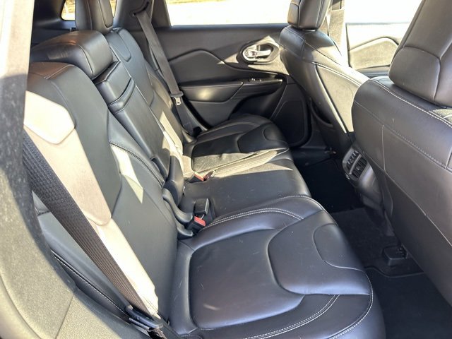Used 2017 Jeep Cherokee High Altitude w/ Technology Group image 20