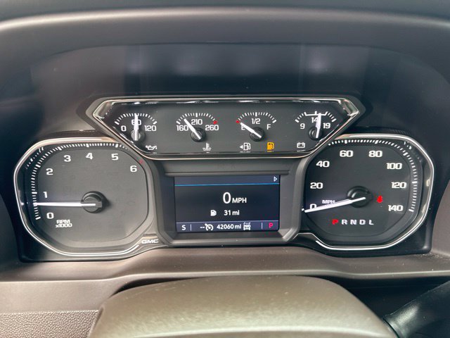 Used 2022 GMC Sierra 1500 SLT w/ SLT Convenience Package AWD/4WD image 16