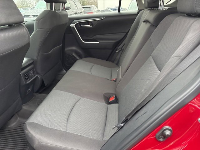 Used 2025 Toyota RAV4 XLE image 6