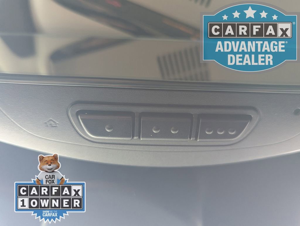 Used 2021 Volvo XC60 T5 Momentum w/ Advanced Package FWD image 14