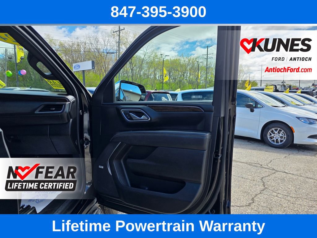 Used 2024 Chevrolet Tahoe Premier AWD/4WD image 29