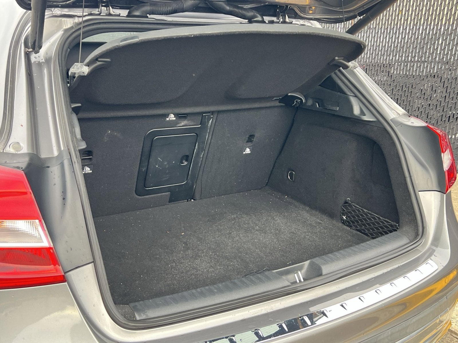 Used 2017 Mercedes-Benz GLA 250 4MATIC image 22