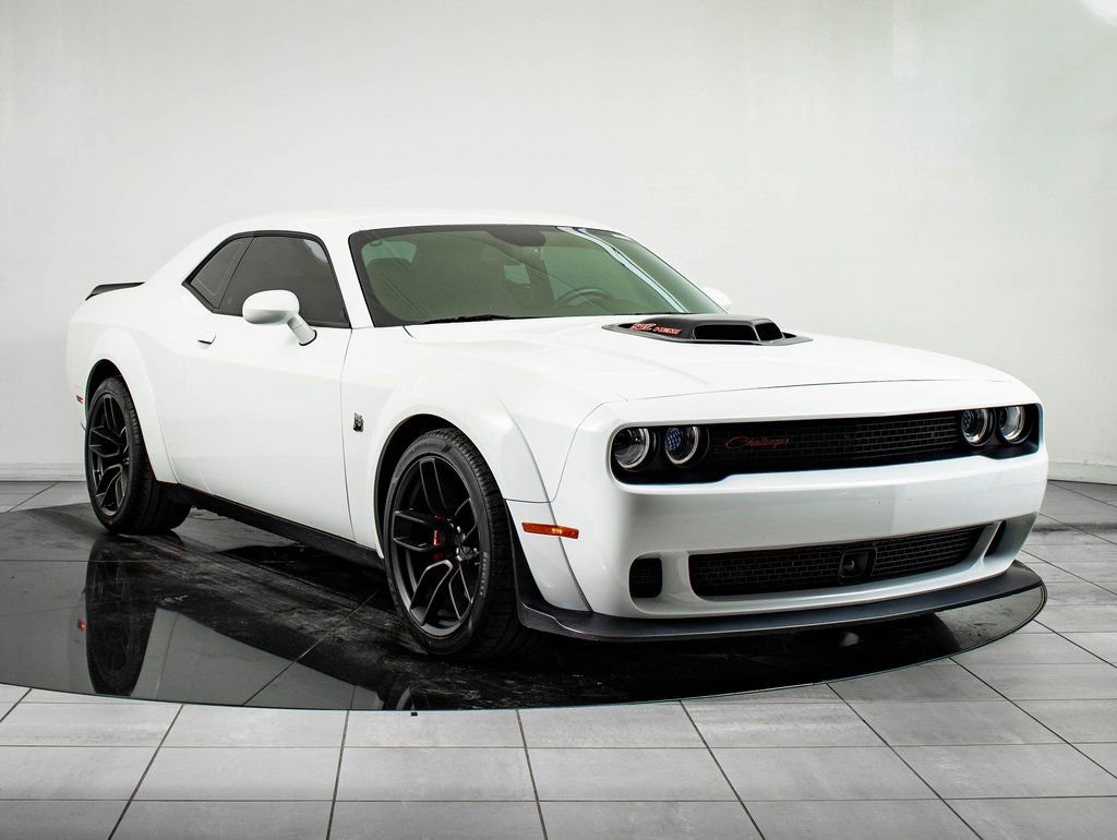 Used 2023 Dodge Challenger R/T Scat Pack image 5