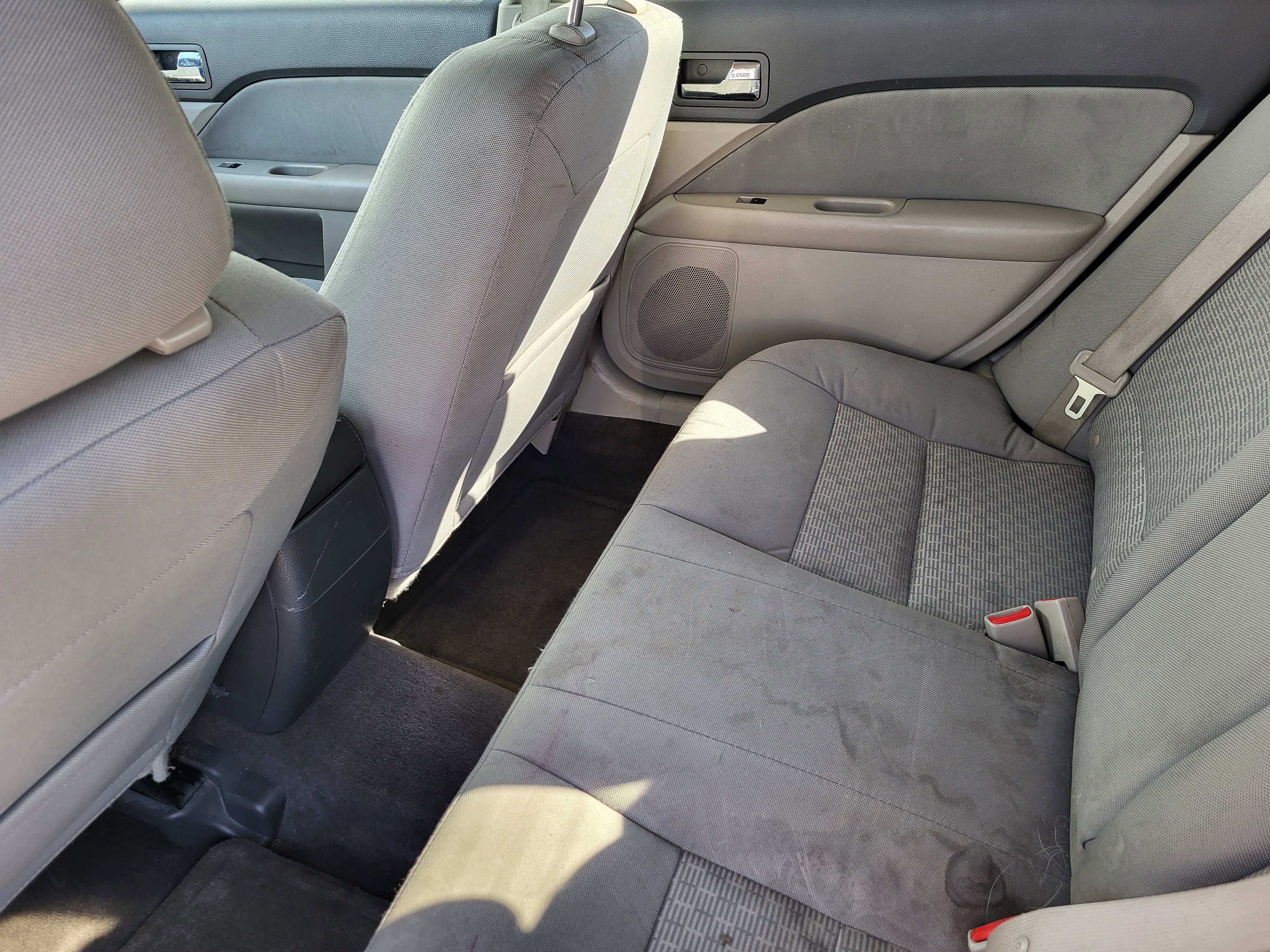 Used 2012 Ford Fusion SE image 28