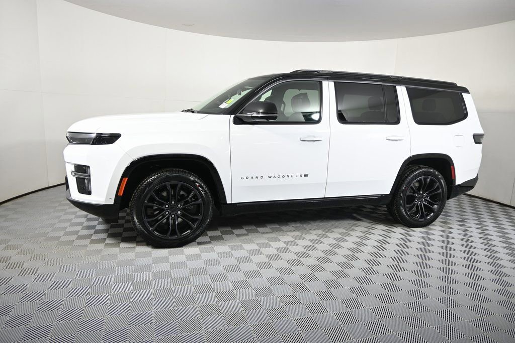 New 2026 Jeep Grand Wagoneer Summit w/ Premium Group III image 2