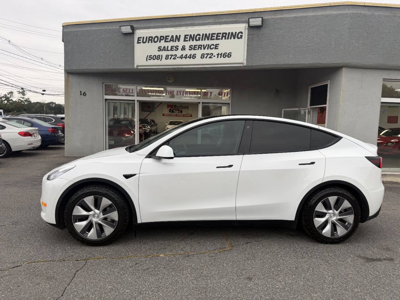 Used 2021 Tesla Model Y Long Range AWD/4WD image 4