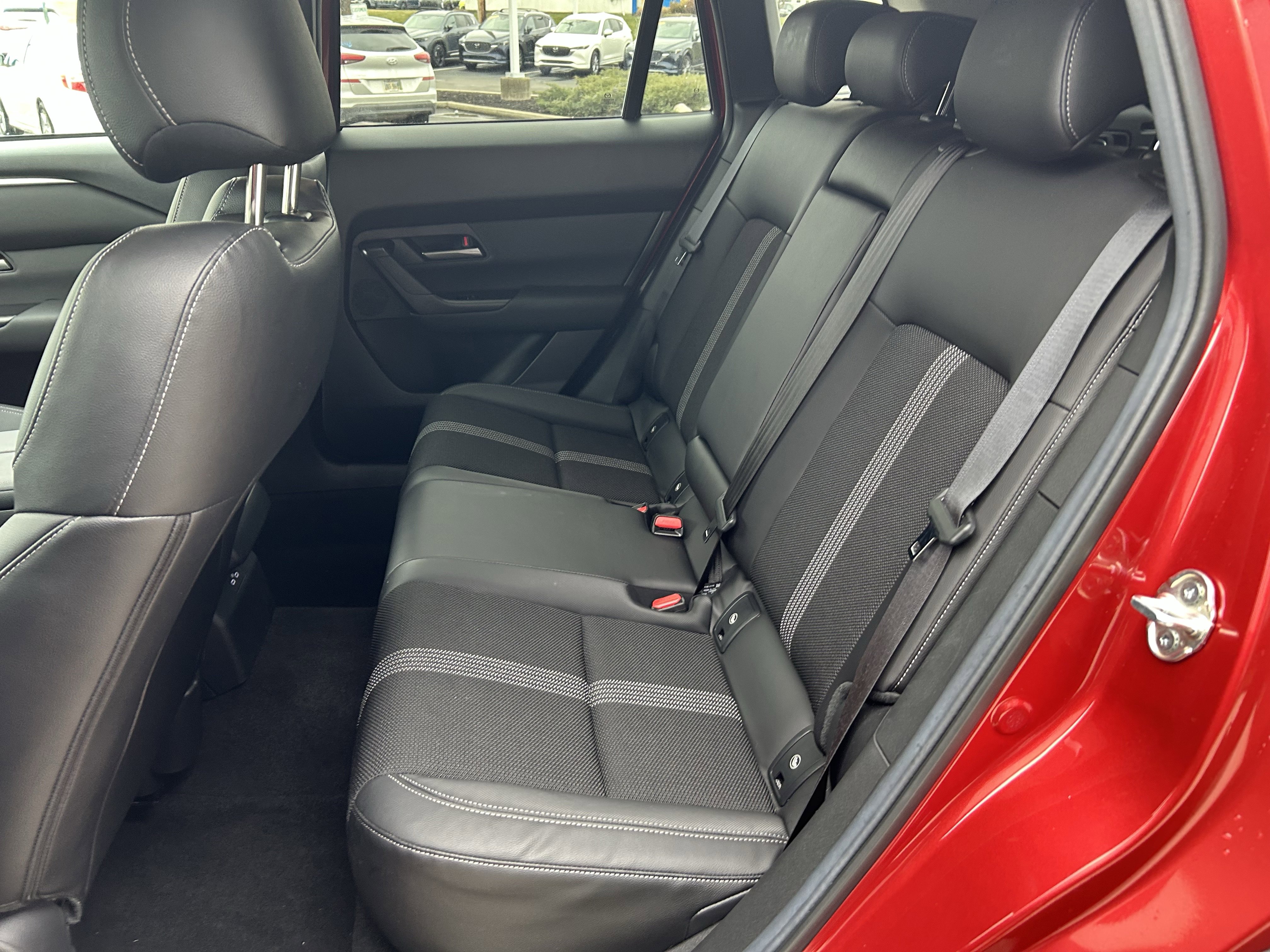 Certified 2025 MAZDA CX-50 AWD 2.5 S w/ Cargo Package image 24