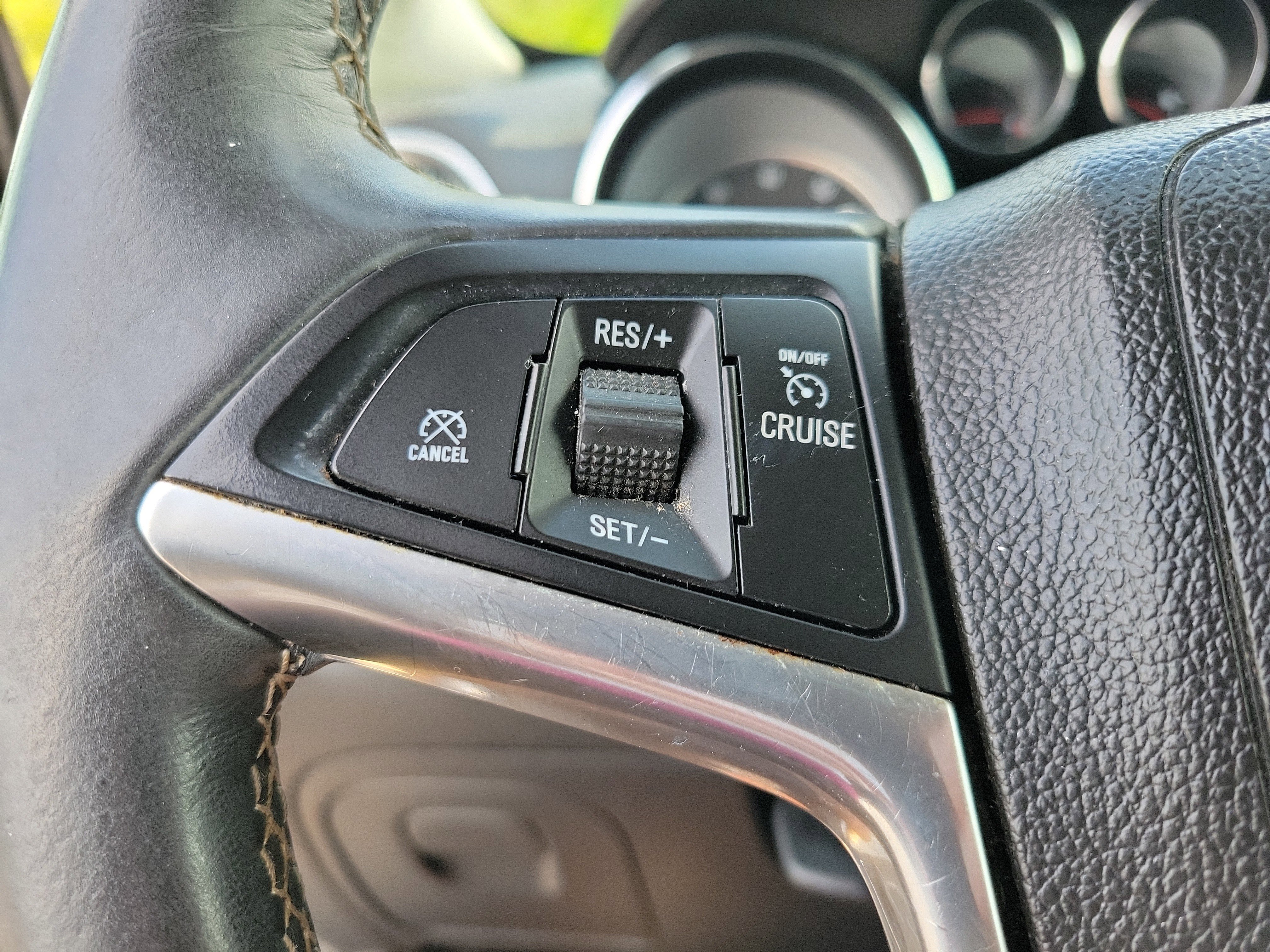 Used 2015 Buick Encore Leather w/ Experience Buick Package image 14