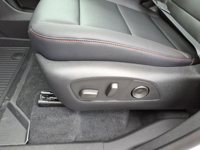 New 2026 Chevrolet Traverse Z71 w/ Enhanced Driving Package AWD/4WD image 8