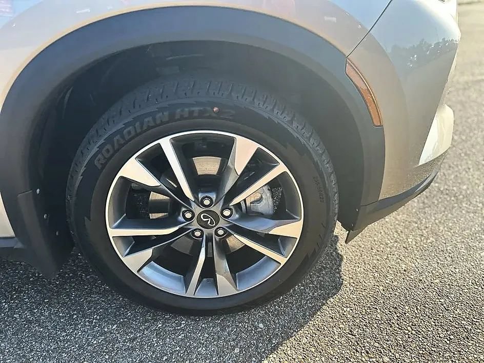 Used 2023 INFINITI QX60 Luxe w/ Cargo Package AWD/4WD image 26