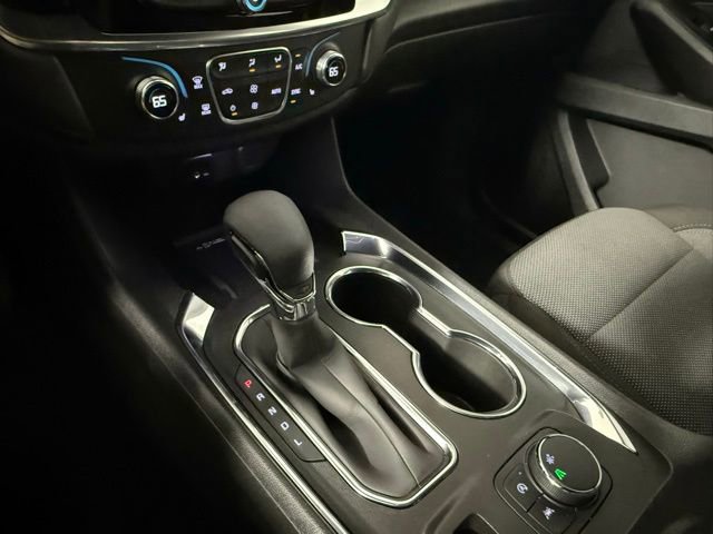 Used 2023 Chevrolet Traverse LT FWD image 23