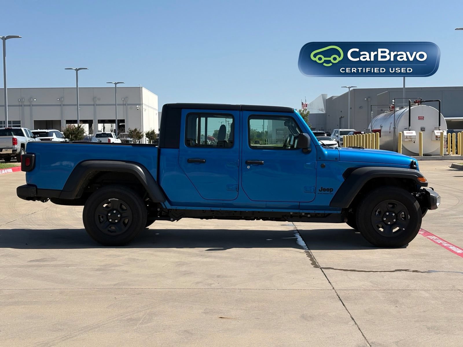 Used 2026 Jeep Gladiator Sport AWD/4WD image 8