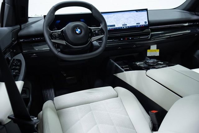 New 2026 BMW 530i xDrive image 22