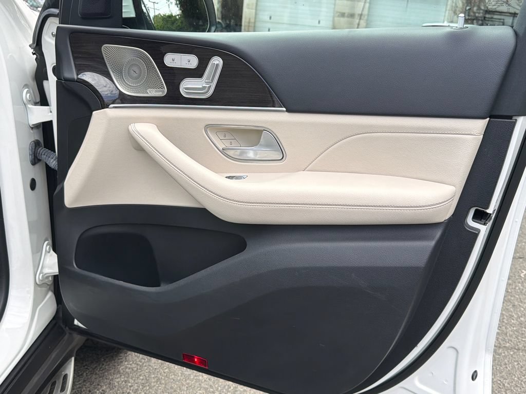 Used 2023 Mercedes-Benz GLE 350 4MATIC image 10