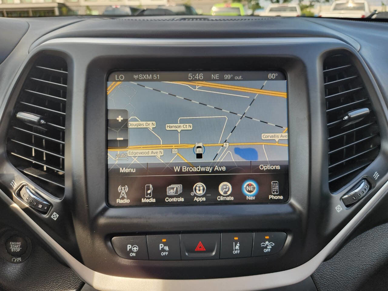 Used 2017 Jeep Cherokee Overland w/ Technology Group image 26