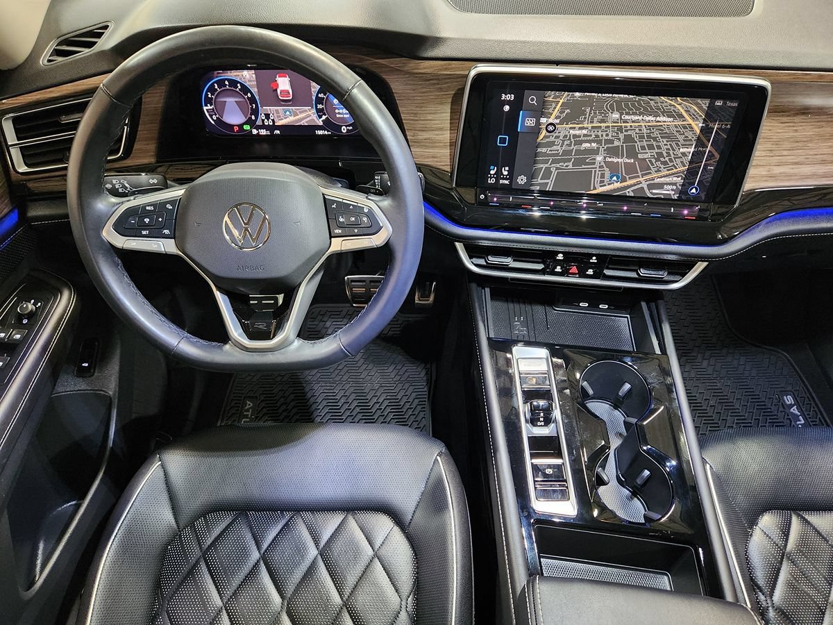 Used 2025 Volkswagen Atlas SEL Premium R-Line AWD/4WD image 48