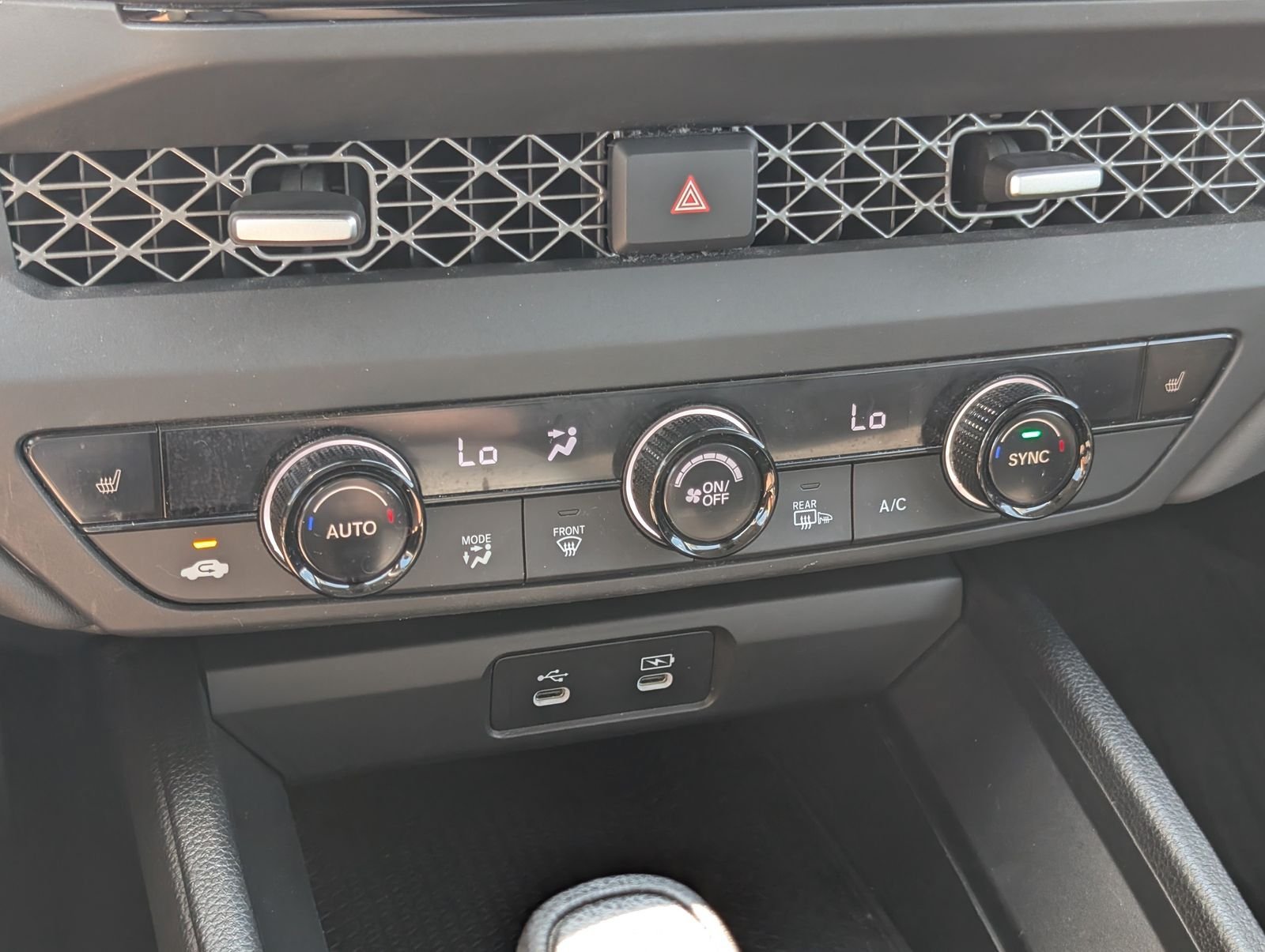 Used 2023 Honda Accord EX image 24