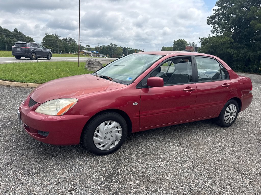 Used 2005 Mitsubishi Lancer ES FWD image 3