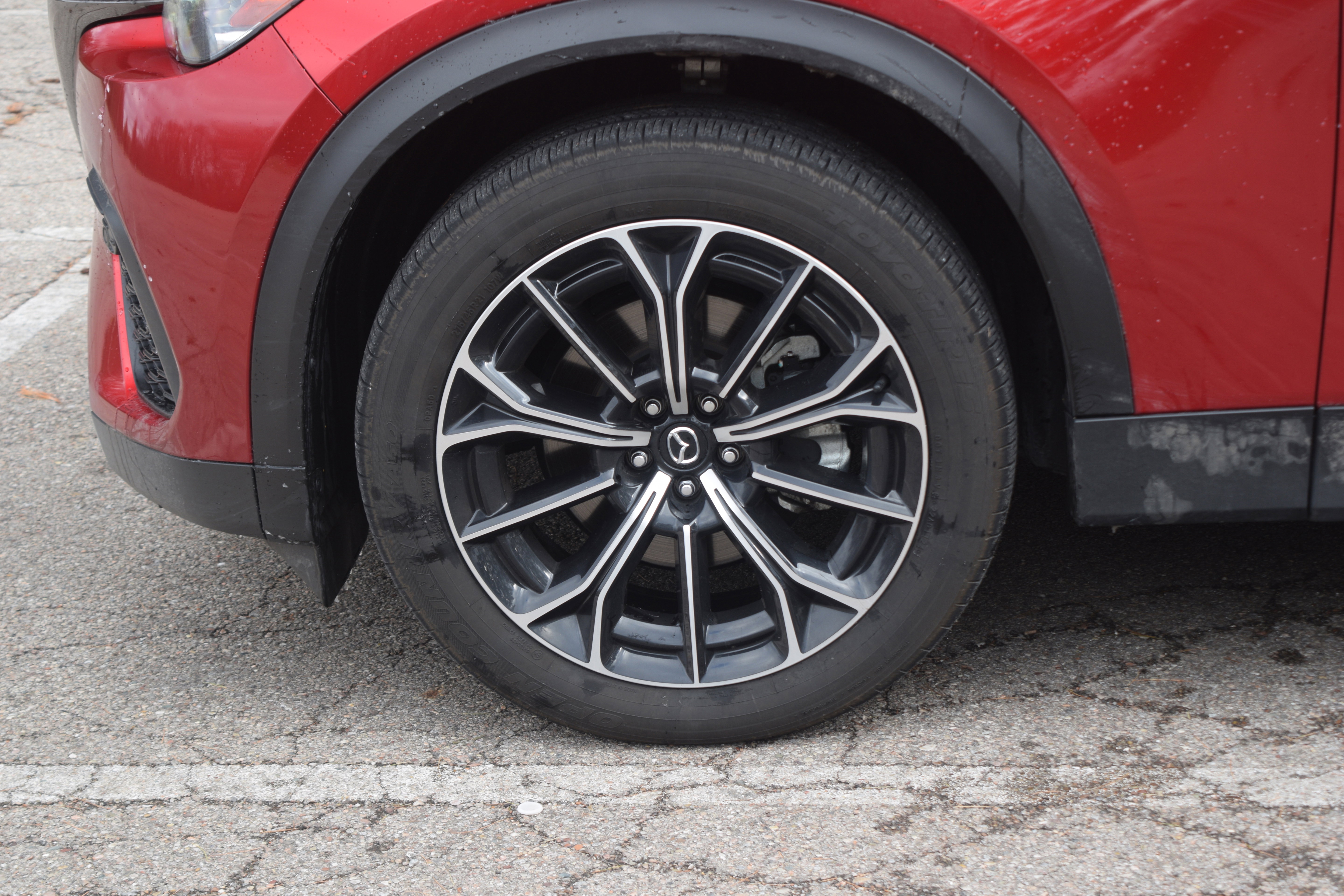 Used 2025 MAZDA CX-70 Plug-In Hybrid w/ Premium Pkg image 28