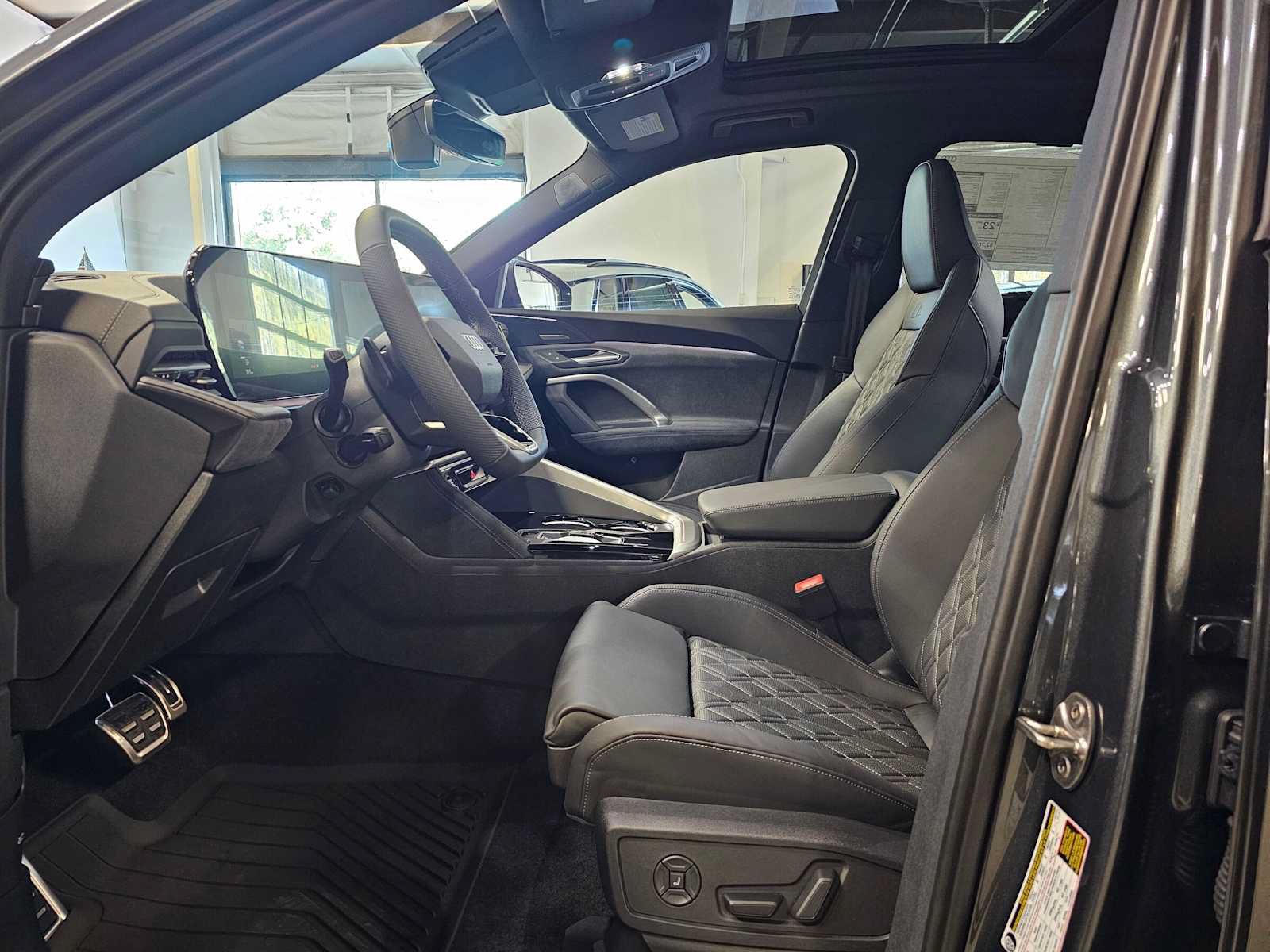 New 2026 Audi SQ5 Prestige AWD/4WD image 23