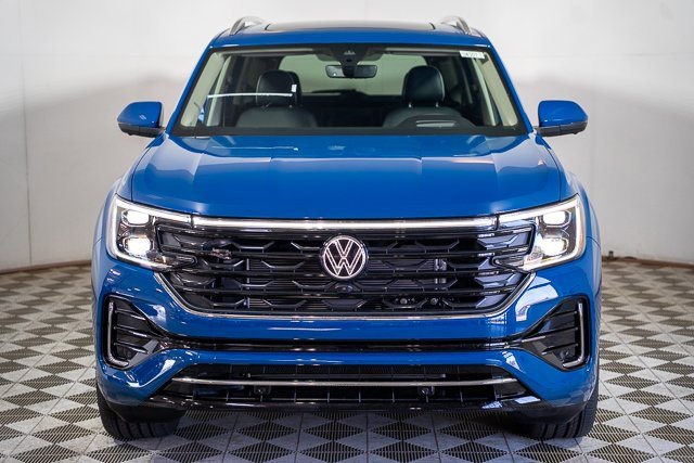 New 2025 Volkswagen Atlas SEL Premium R-Line image 2