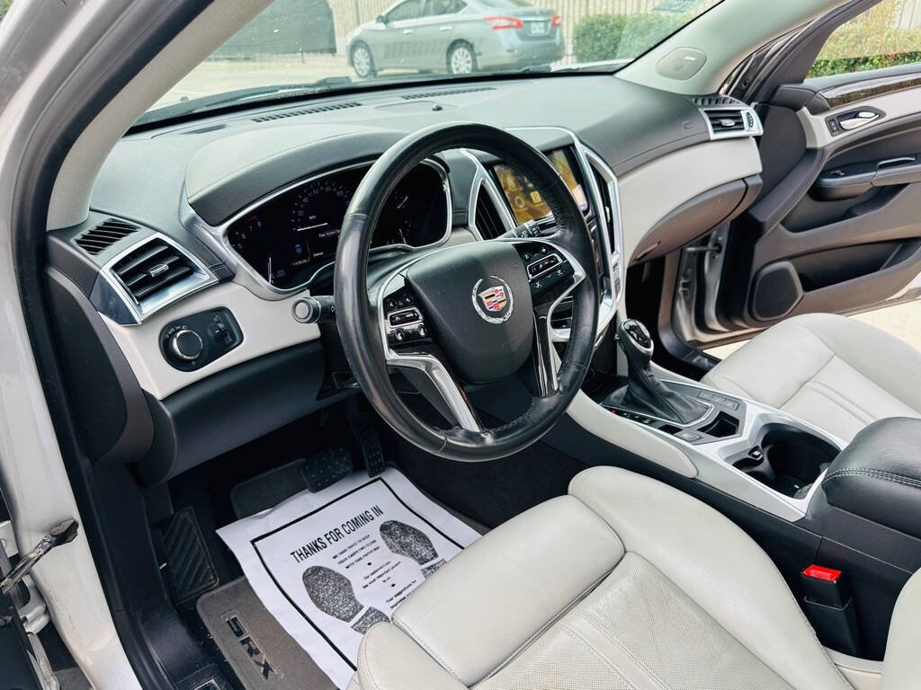 Used 2014 Cadillac SRX Luxury w/ Driver Awareness Package image 12