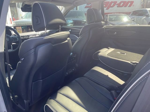 Used 2024 Acura MDX SH-AWD w/ Advance Package image 13